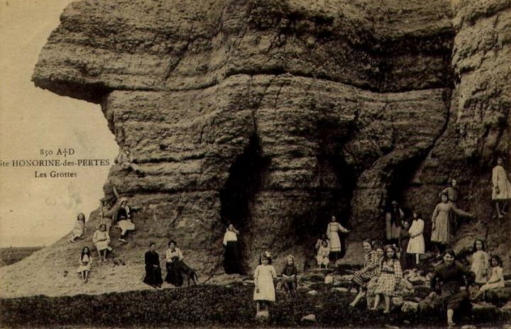 Eglise Sainte-Honorine-des-Pertes 03