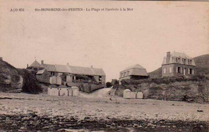 Plage Eglise Sainte-Honorine-des-Pertes - 01