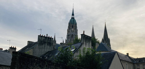 Вид на кафедральный собор Байе