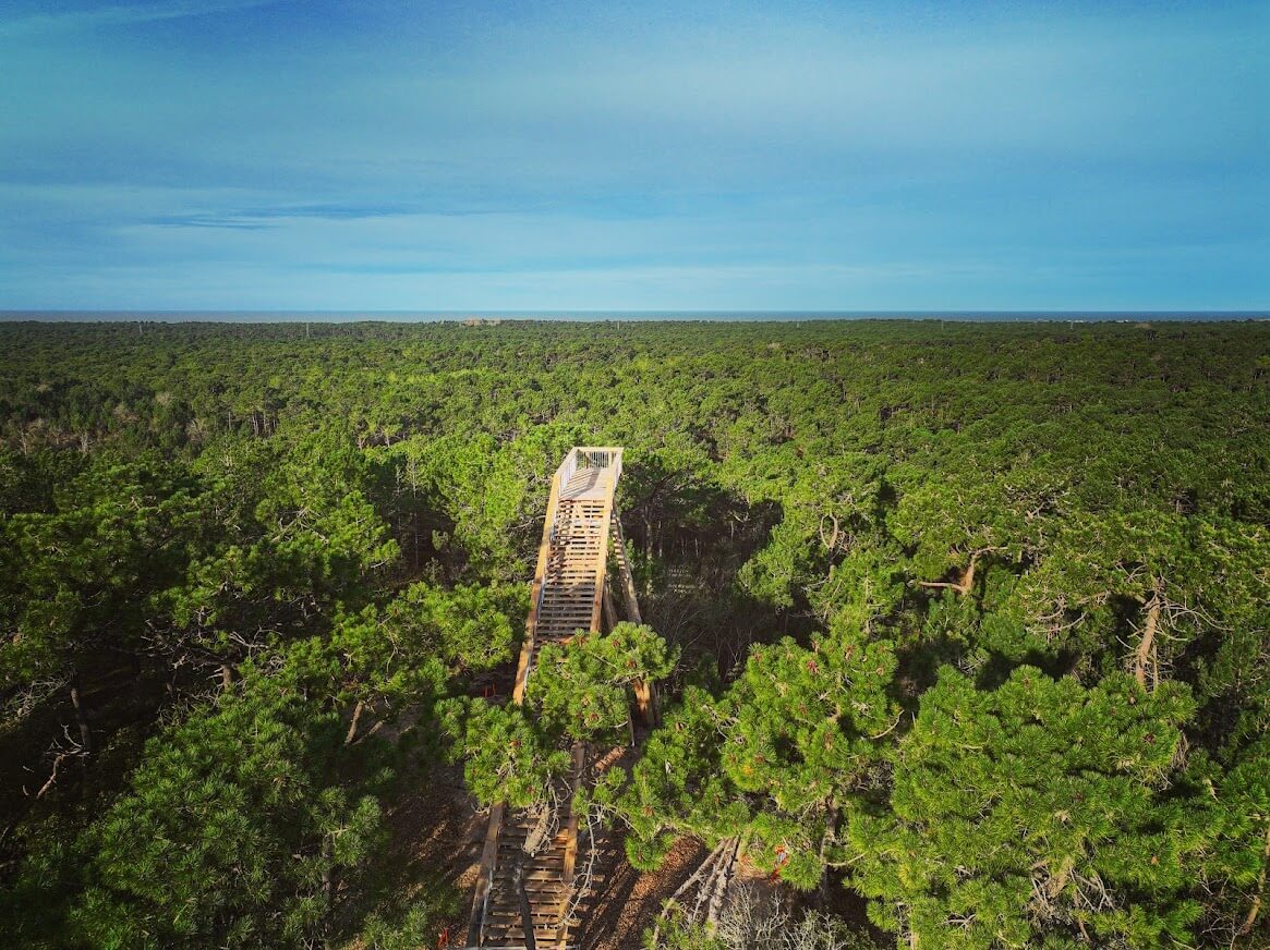 ’Escalier dans le Ciel