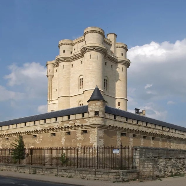Донжон Château de Vincennes