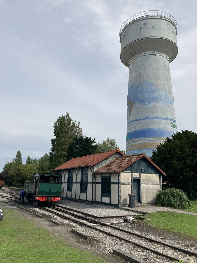 На вокзале Chemin de Fer de la Baie de Somme