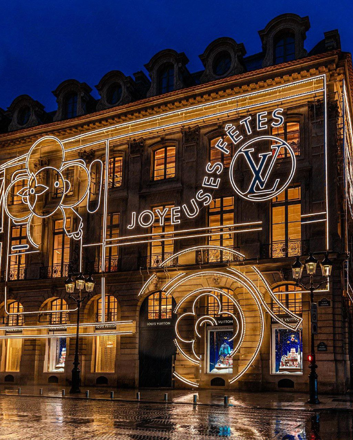 Грузовик Louis Vuitton